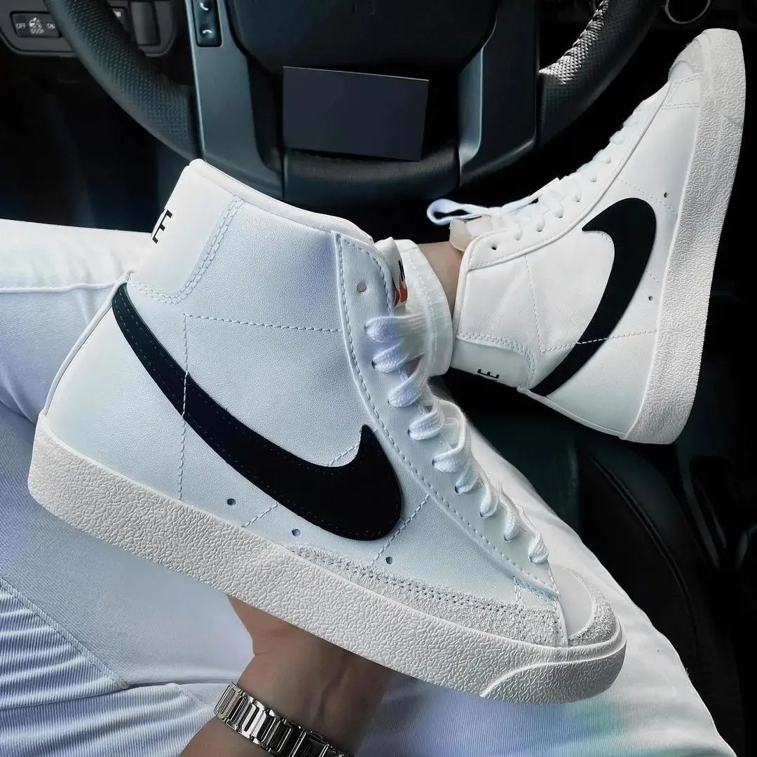 Nike Blazer